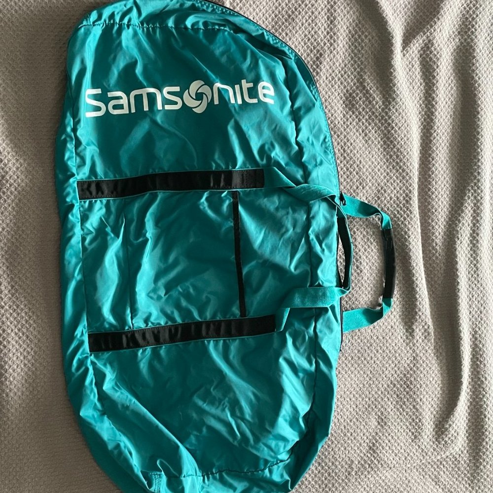 Samsonite 32.5 inch Duffel Bag
